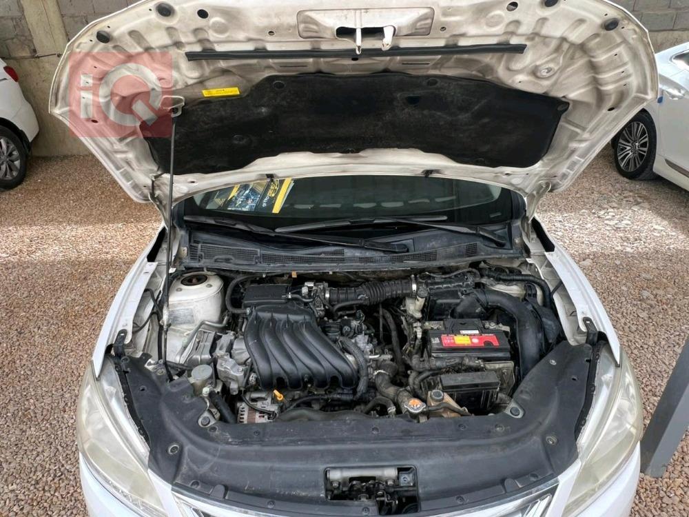 نيسان سنترا